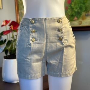 Short brand Joie, size 4, tan color